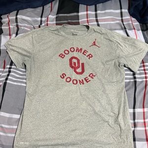 Oklahoma boomer sooner teamnissued work out drifit jordan shirt size xl